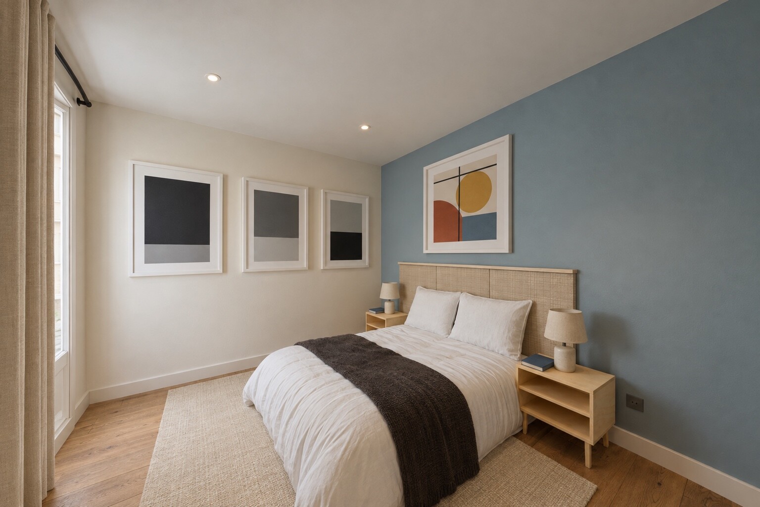 Guest bedroom, option B: upholstered headboard in three modules
