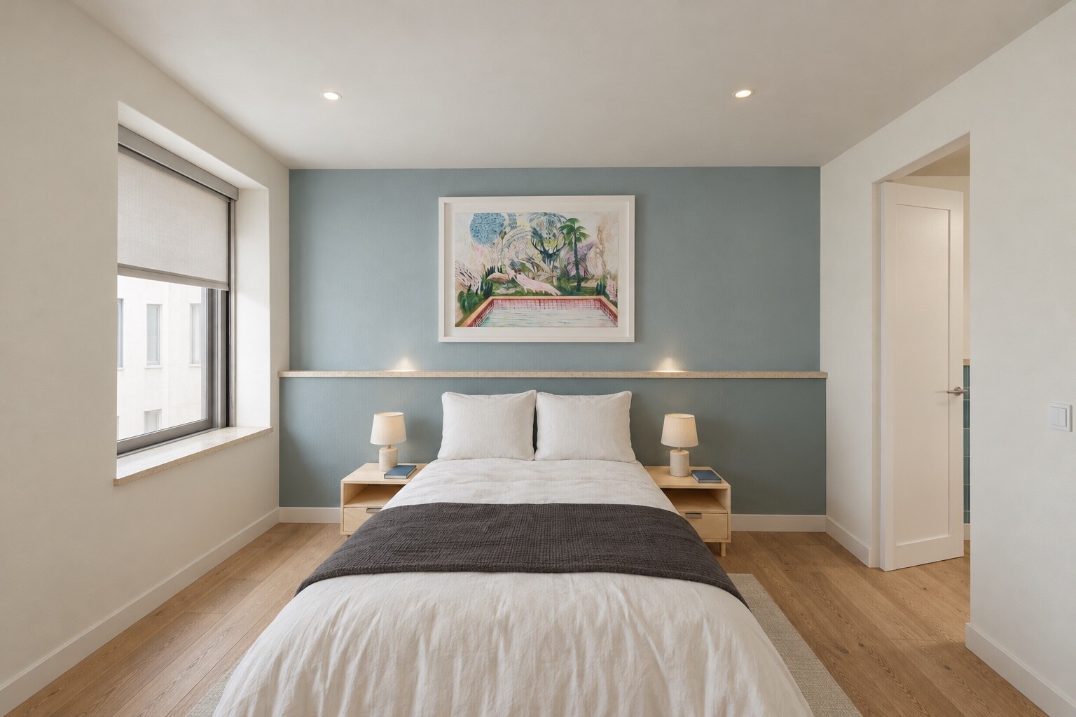 Main bedroom, headboard B: blue wall