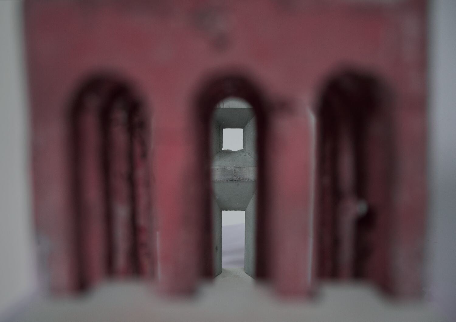 Ascent to Antiquity: the arches